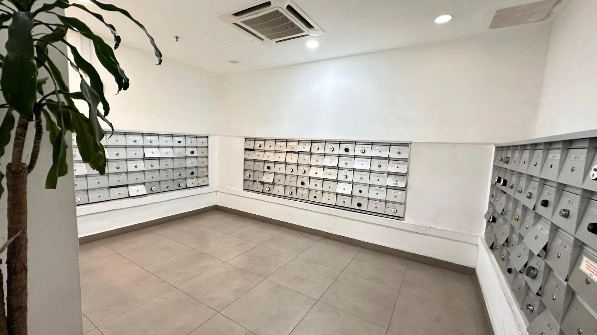 Taragon Apartment - Kuala Lumpur